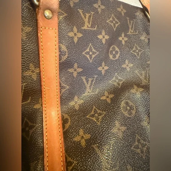 Louis Vuitton Brown SAC  Monogram Tote Bag - Picture 15 of 16